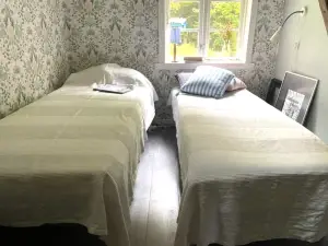 3 person holiday home in UDDEVALLA-By Traum