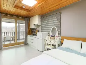 Cheongdo Lakeside Hilton Pension