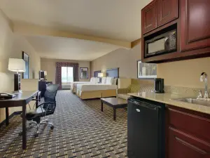 Holiday Inn Express & Suites Ennis