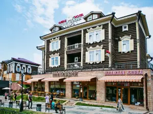 Kupechesky Dvor