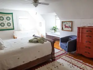 The Red Door B&B