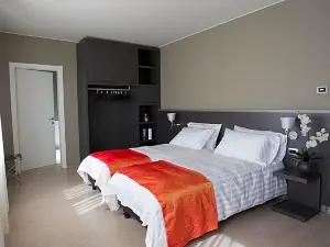 Zara Rooms & Suites