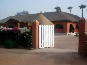 Baobab Lodge