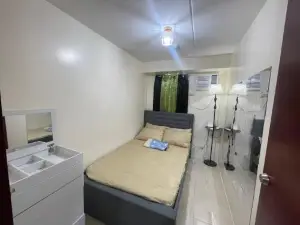 Jelyn staycation at Urban deca homes manila