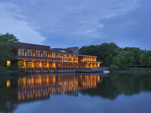 The Hyatt Lodge at Oak Brook