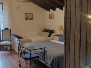 Hostal Mendaurpe