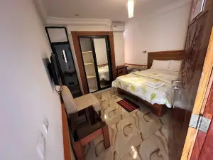 Florence Hotel Firenze Yamoussoukro