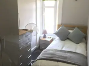 Lovely 2- Bed Apartment in Hawick