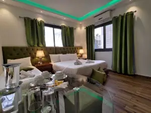 Assaraya Hotel