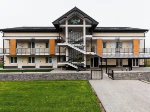 Safari Hotel