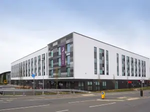 Premier Inn Slough West (Slough Trading Estate)