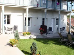 Hotel la Buissonniere