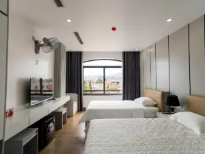 NHAT MINH HOTEL