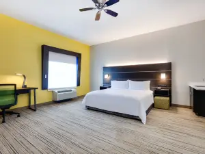 Holiday Inn Express & Suites Cleburne