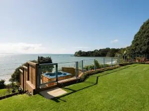 By the Bay Beachfront Apartments
