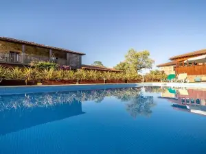 Villa Com Piscina Braga by Izibookings
