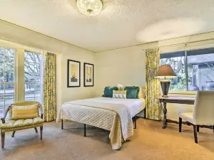 Spacious Hillsboro Home about 18 Mi to Portland!
