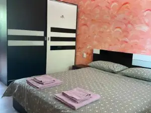APARTMENT MIDIA ENOS ROUSSE