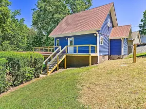 Waterfront Lake Cottage w/ Dock, Gentle Slope