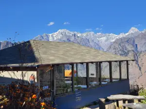 Blue Poppy Resort