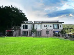 Jangseong Pyeonbaeknara Pension