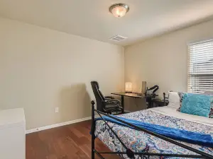 Serene 3 Br Retreat Near East Austin