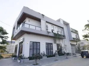 Anusara House