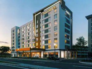 Hyatt Place Montreal Airport