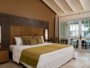 Island Inn All Inclusive Hotel