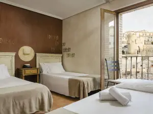 YIT Puerta Bisagra