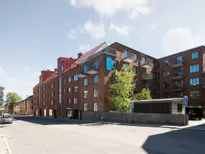 Sky Hotel City Apartments