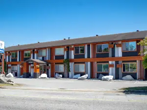 로얄 리치 모텔 & 마리나