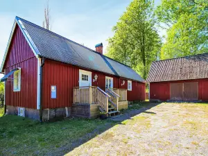 Nice Home in Munka Ljungby with 1 Bedrooms, Wifi and Sauna