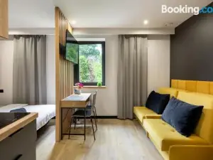 Bedthoven Lofts You! Self Check-in & Parking