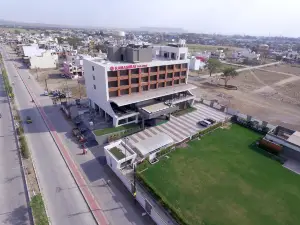 Hotel Ramashray Paradise