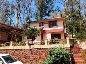 3 Bedroom Spacious Villa Near Mapro Garden