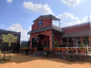 OYO Kaustubh Restaurant and Lodge