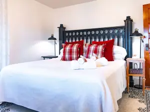 Mabel and Harry's, a modern country guest house