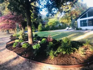 Charming Home located on Golf Course near the Ozark Mountains