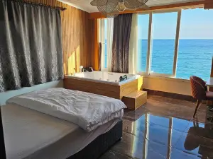 Mose Restoran Motel Beach