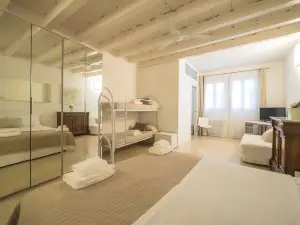 Academia Residence