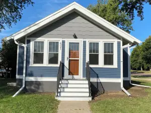 Summit Splendor, a splendid place to stay while in Madison, SD