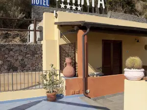 Hotel A Pinnata CIN IT083041A1YUW2DABV
