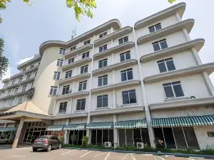 Hotel O Kebon Jeruk Near Gedung Sate Formerly Kurnia Hotel