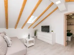 Apartments and Rooms Adriatic Suites