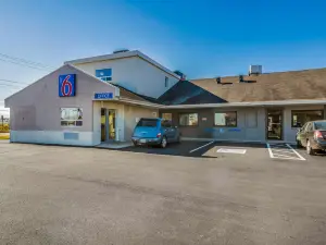 Motel 6 Moncton, NB