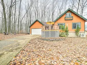 Higgins Lake Retreat - Hike, Swim, Relax!