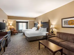 Best Western Plus Intercourse Village Inn  Suites
