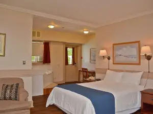 Isaiah Tubbs Resort & Conference Centre