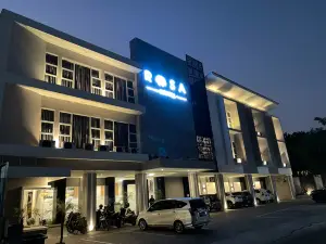 Rosa Hostel